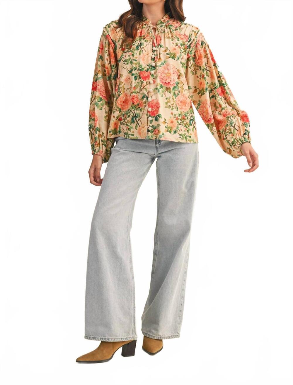 NEW &MERCI willow floral top in peach multi
